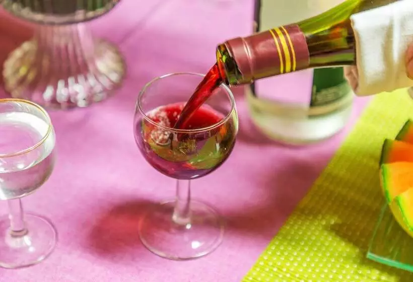 ホテル Restaurant Jinjaud