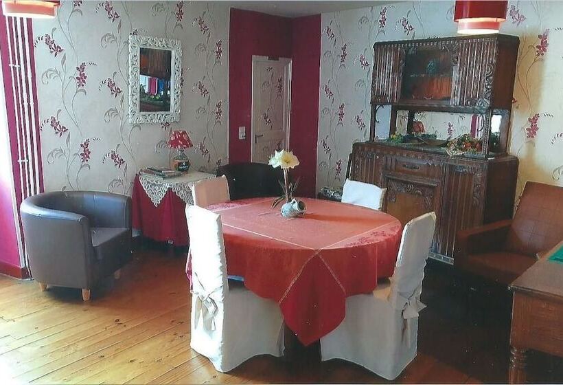 בית מלון כפרי Restaurant Jinjaud