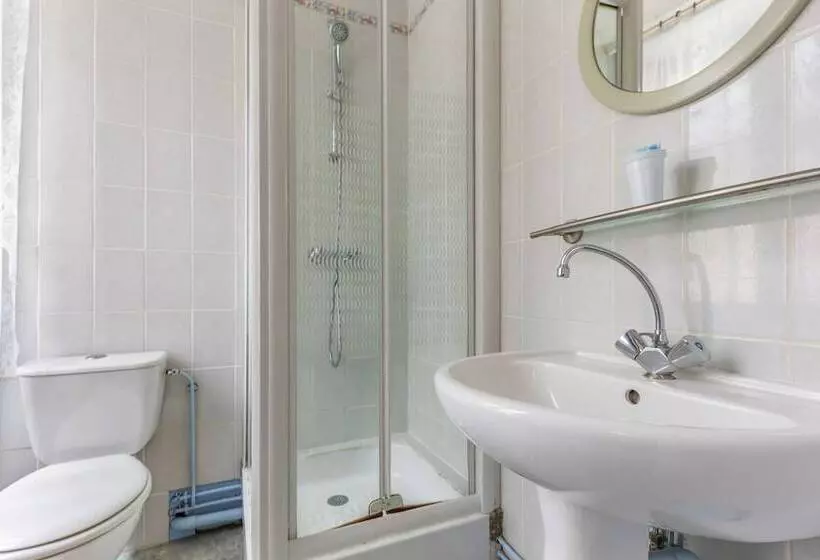 ホテル Restaurant Jinjaud