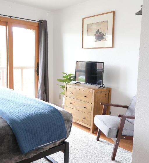 ホテル The Landmark Inn On Orcas Island