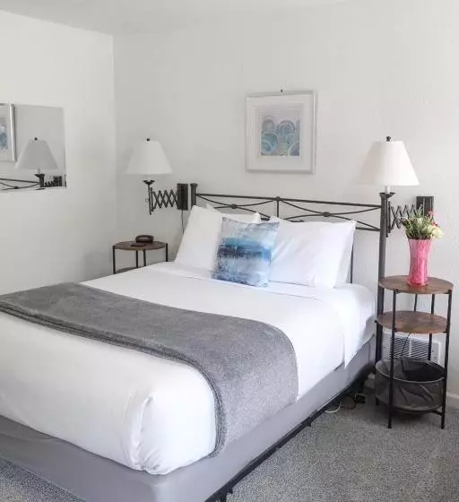 Hotelli The Landmark Inn On Orcas Island