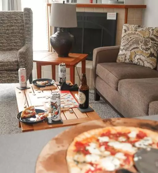 Hotelli The Landmark Inn On Orcas Island