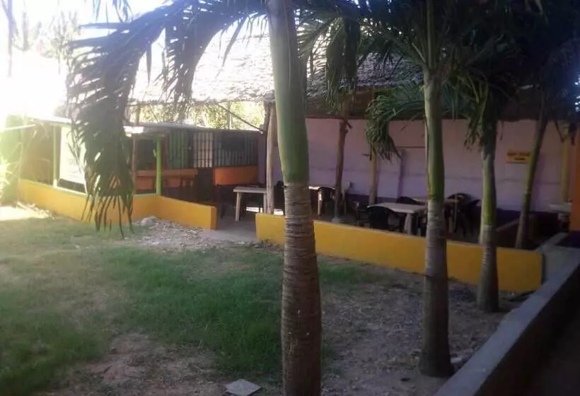 هتل Topville
