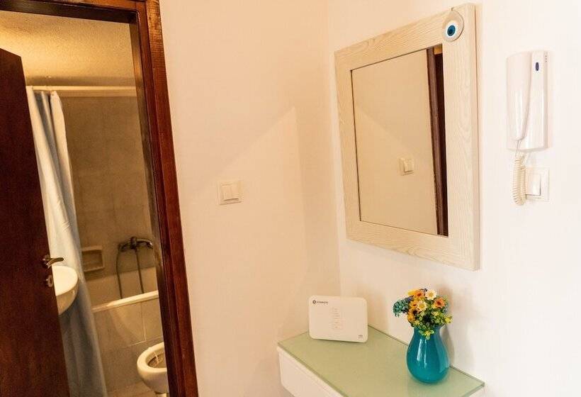 호텔 Zennova Aelia Apartments 6