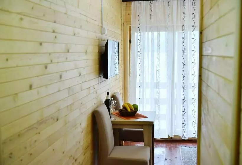 پانسیون Etno Apartmani Konoba Starcevo