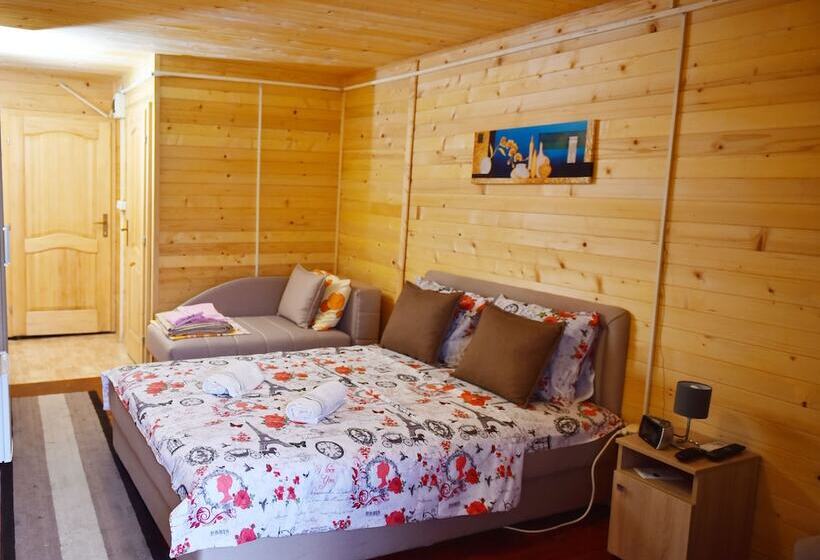 پانسیون Etno Apartmani Konoba Starcevo