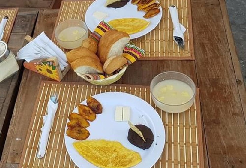 پانسیون Hostal Girasol