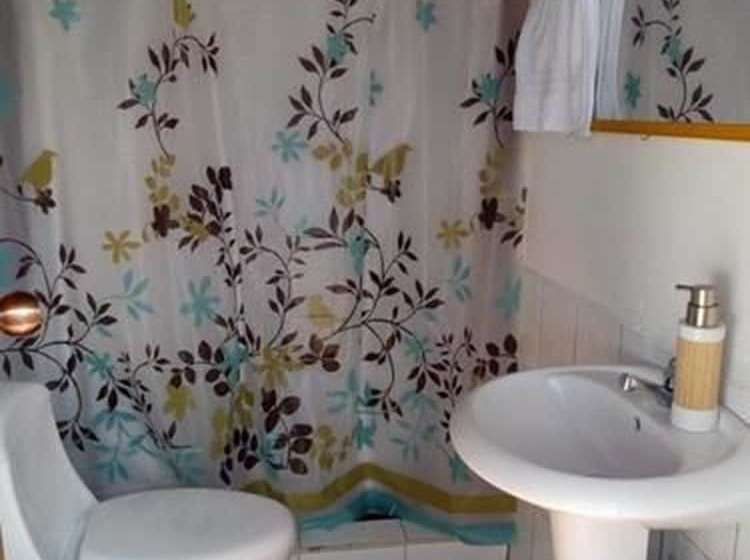 پانسیون Hostal Girasol