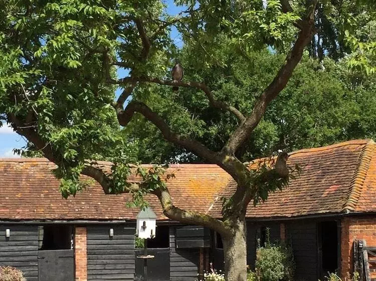 Majatalo Upper Wood End Farm