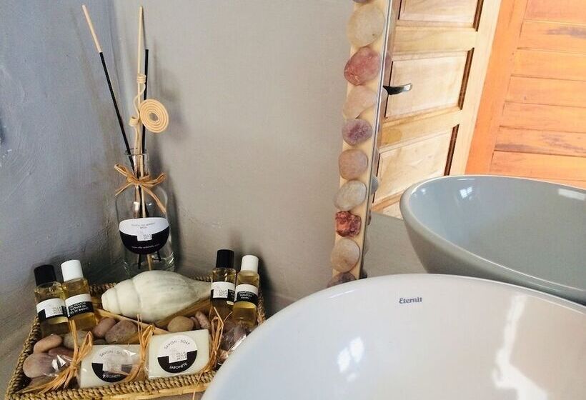 膳宿费 Villa Isola Bella