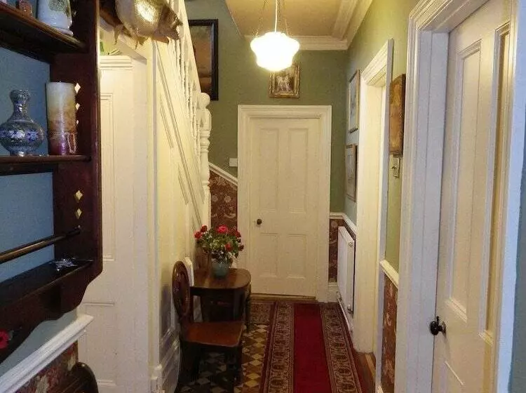 Ryvington B&b