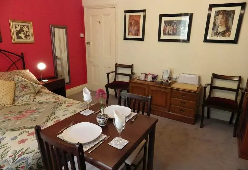 Ryvington B&b