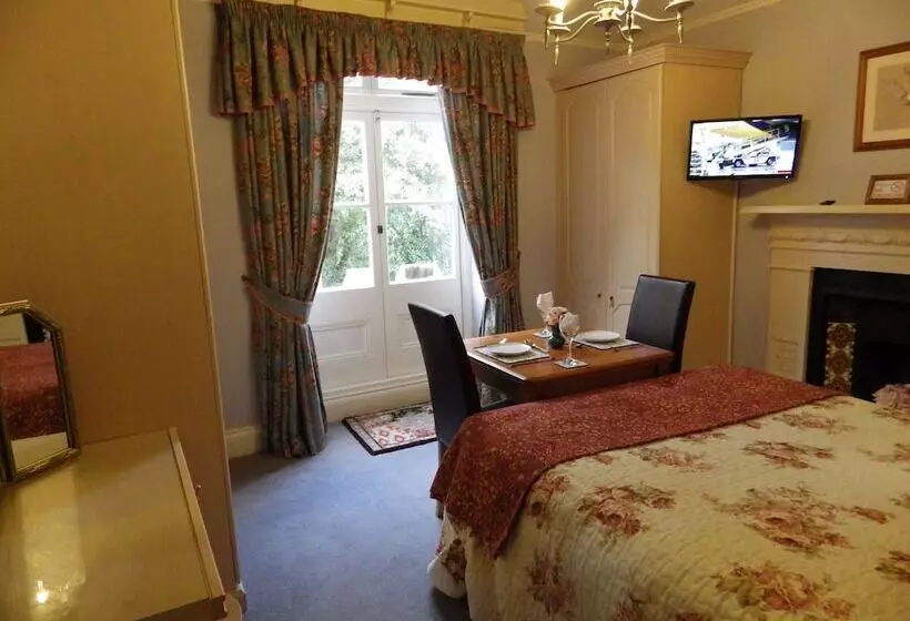 Ryvington B&b