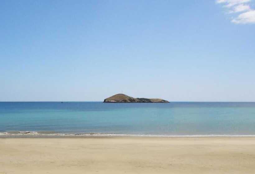 Togo Bed And Breakfast