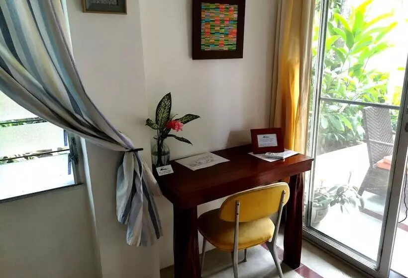 Togo Bed And Breakfast
