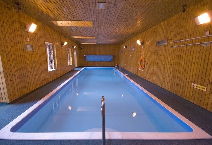 Tomich Holidays Courtyard Cottage