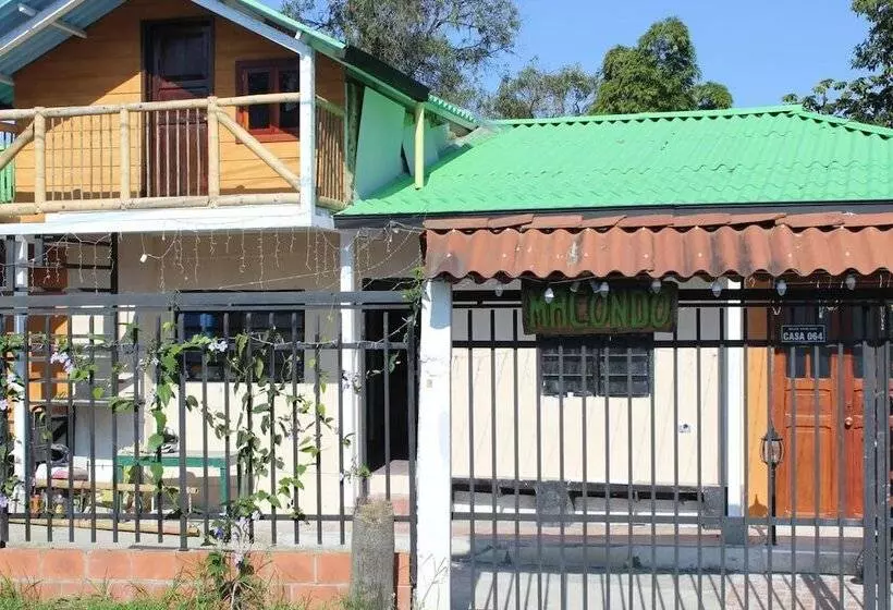 ユースホステル Hostal Macondo