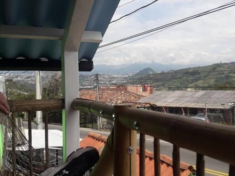 هاستل Hostal Macondo