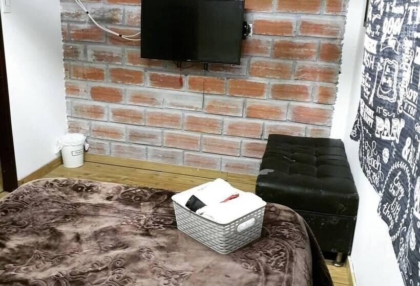 هاستل Hostal Macondo