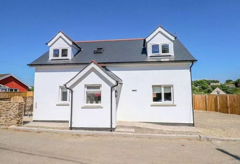 Grove Cottage