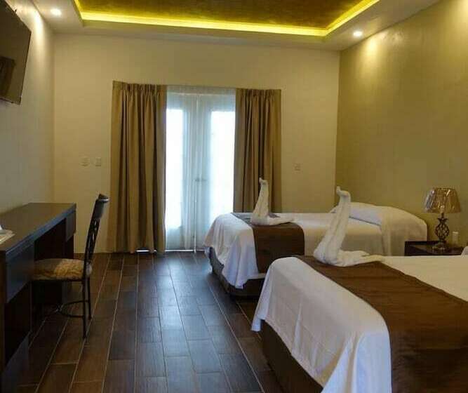 Отель Camponuevo