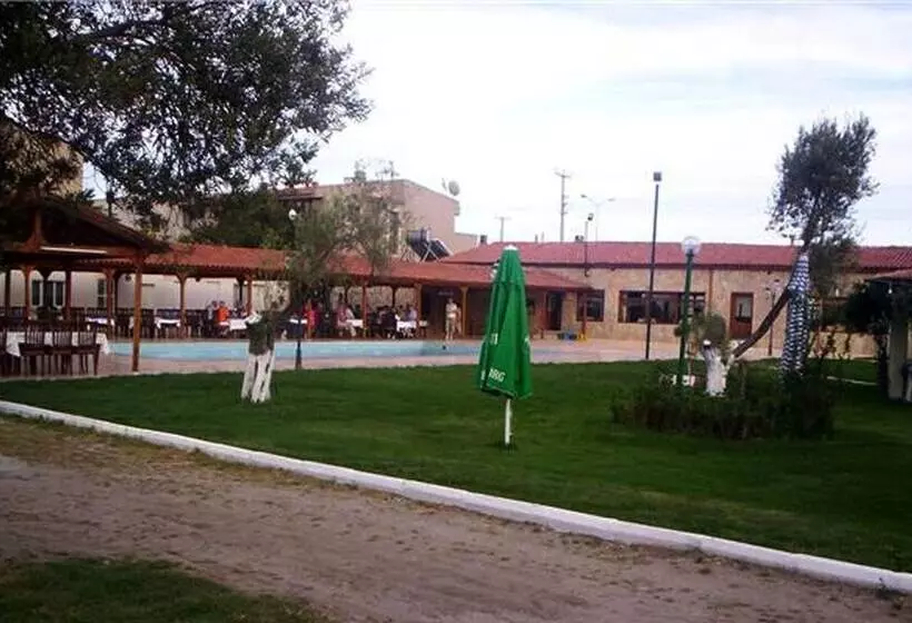 Hotelli Caravan Camping