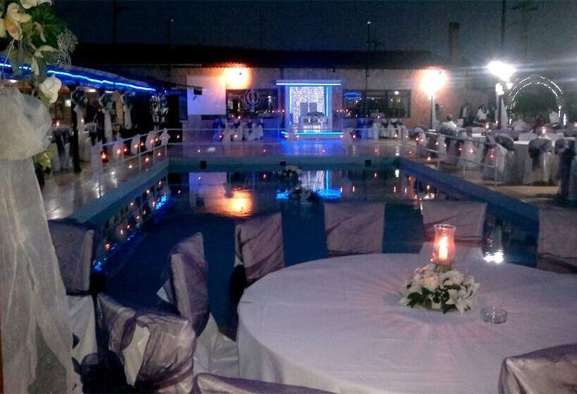 فندق Caravan Camping