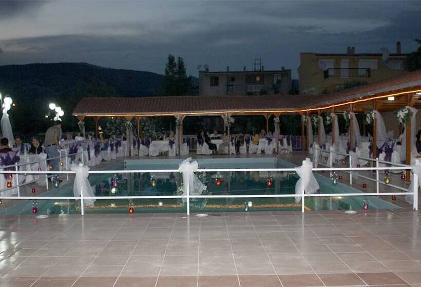 فندق Caravan Camping