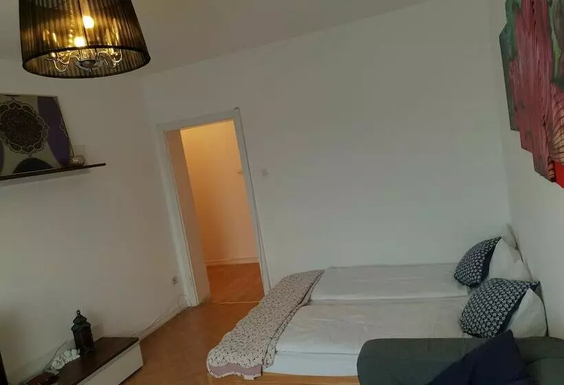 ホテル Greatstay Saarbrücken