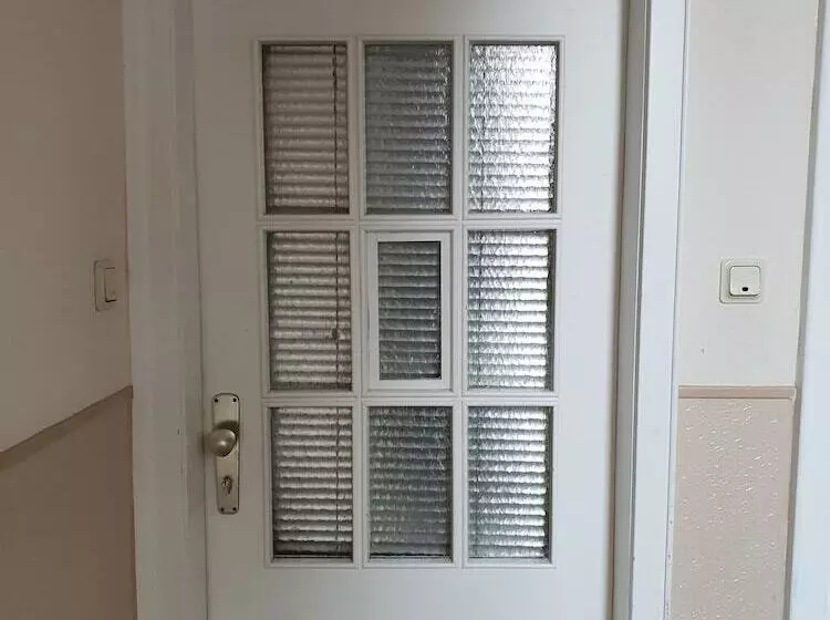 ホテル Greatstay Saarbrücken