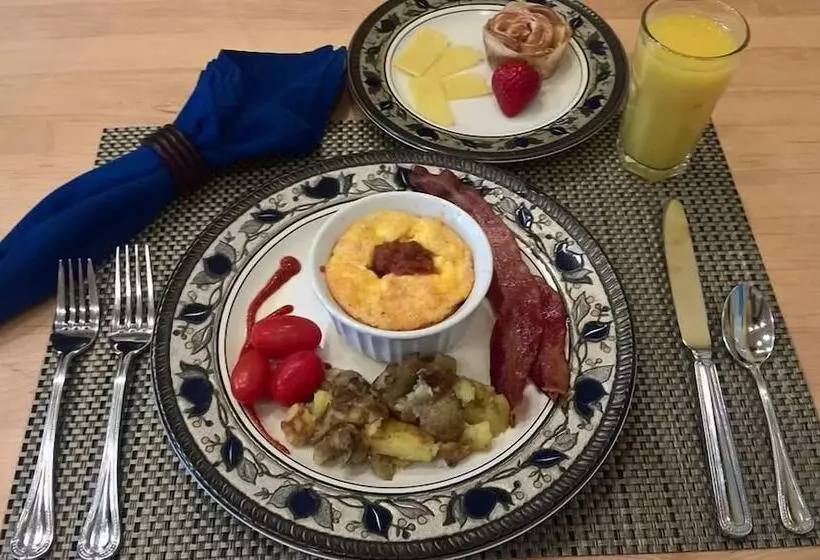 Hotelli Inn At Riverbend