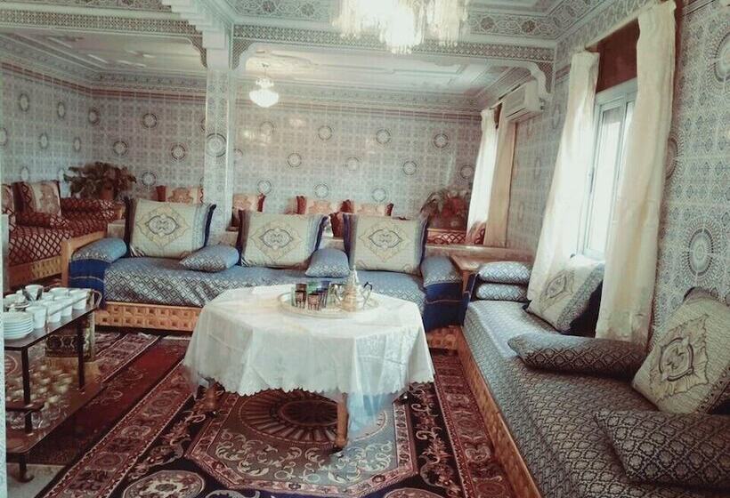 בית מלון כפרי La Paillade