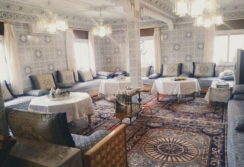 בית מלון כפרי La Paillade