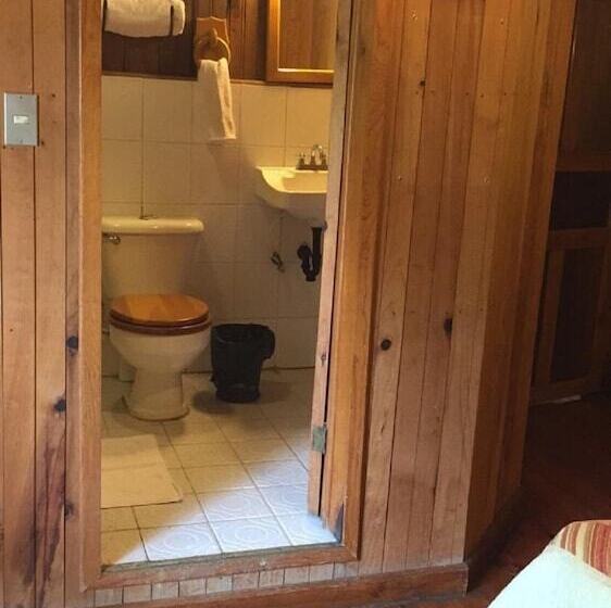 هتل Posada De Carlos V