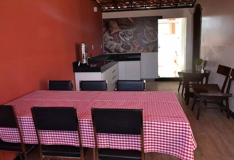 Hotelli Pousada Sarumar