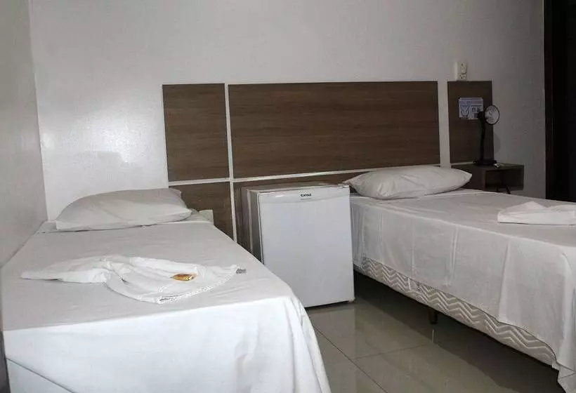 Hotelli Pousada Sarumar