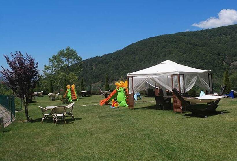 בית מלון כפרי Sarot Termal Park Resort & Spa   Halal