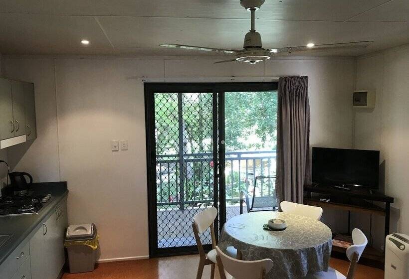 Lilyponds Holiday Park