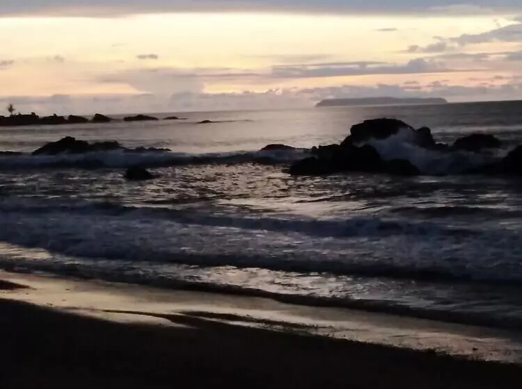 ペンション Cabinasyafethosa Caletas