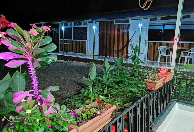 Пансион Cabinasyafethosa Caletas