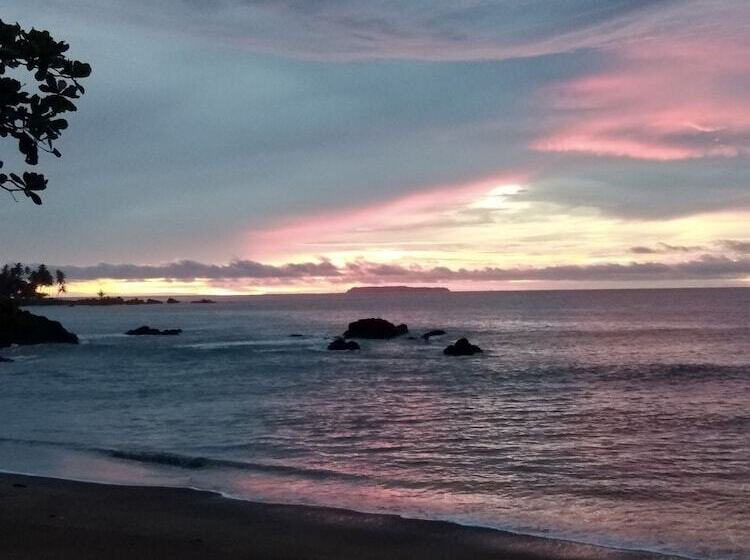 Пансион Cabinasyafethosa Caletas