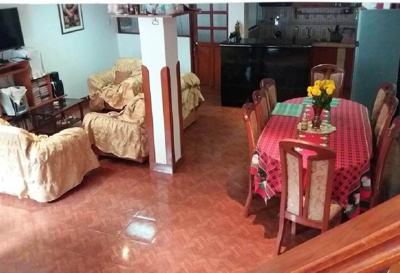 פנסיון Mirador De La ñusta