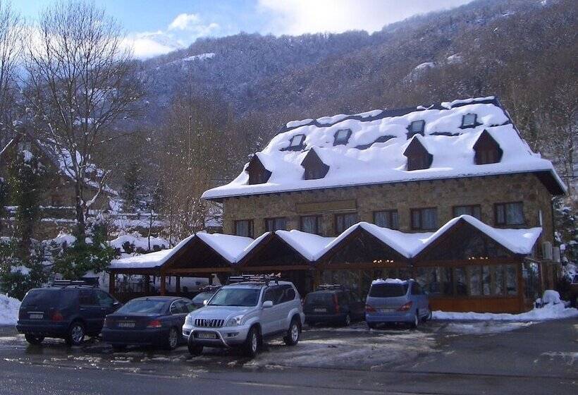 Пансион Ostau Dera Nheu