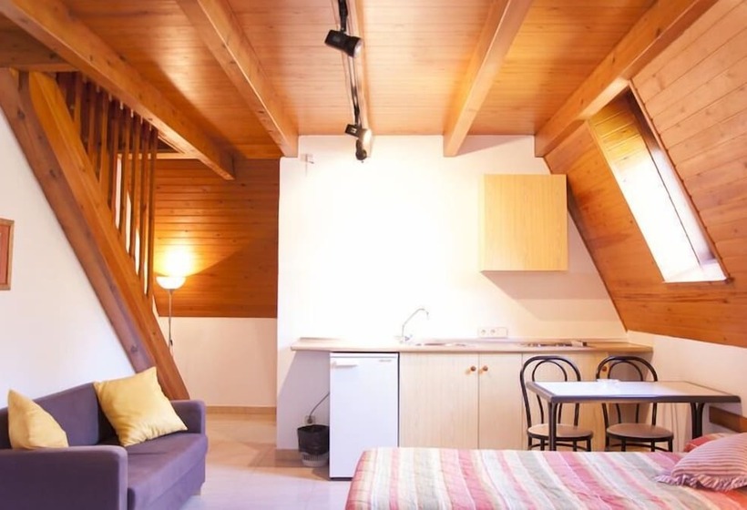 Пансион Ostau Dera Nheu