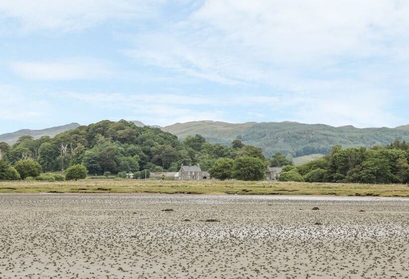 Seaview Barsloisnach Cottage