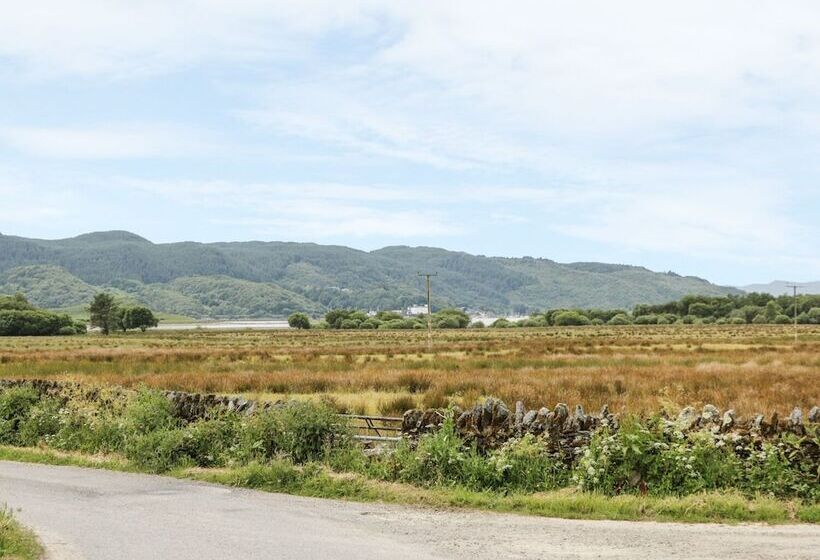 Seaview Barsloisnach Cottage
