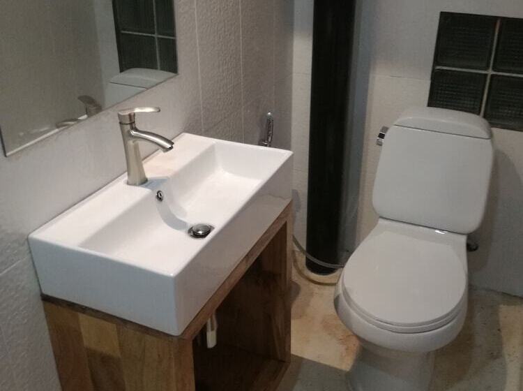 The Place Hostel & Rooftop Bar