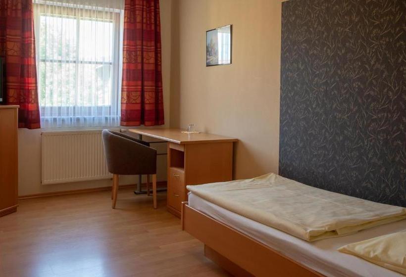 צימר Gasthaus Pension Moosbräu
