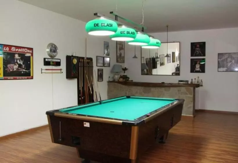 Aamiaismajoitus (B&B) Villa Liberti Rooms