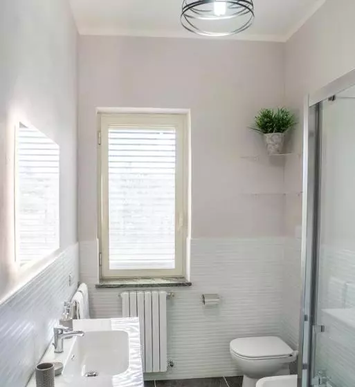 Aamiaismajoitus (B&B) Villa Liberti Rooms